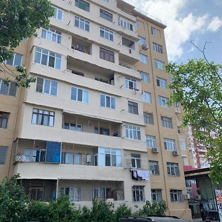 Халглар Апартментс Lägenhet Baku Exteriör bild