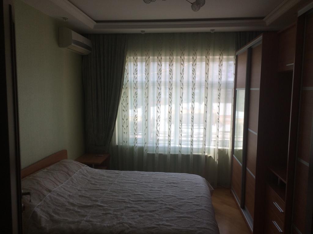 Халглар Апартментс Lägenhet Baku Exteriör bild